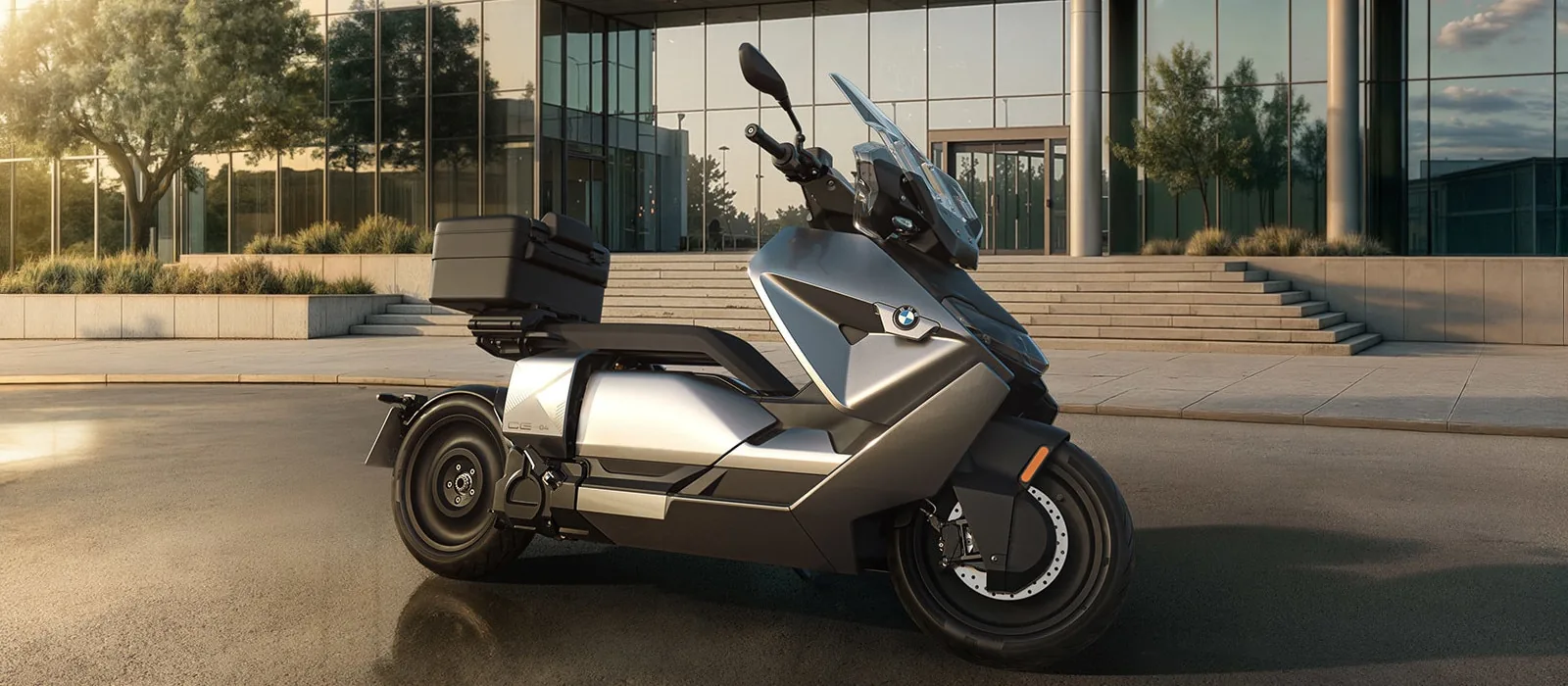 BMW CE 04